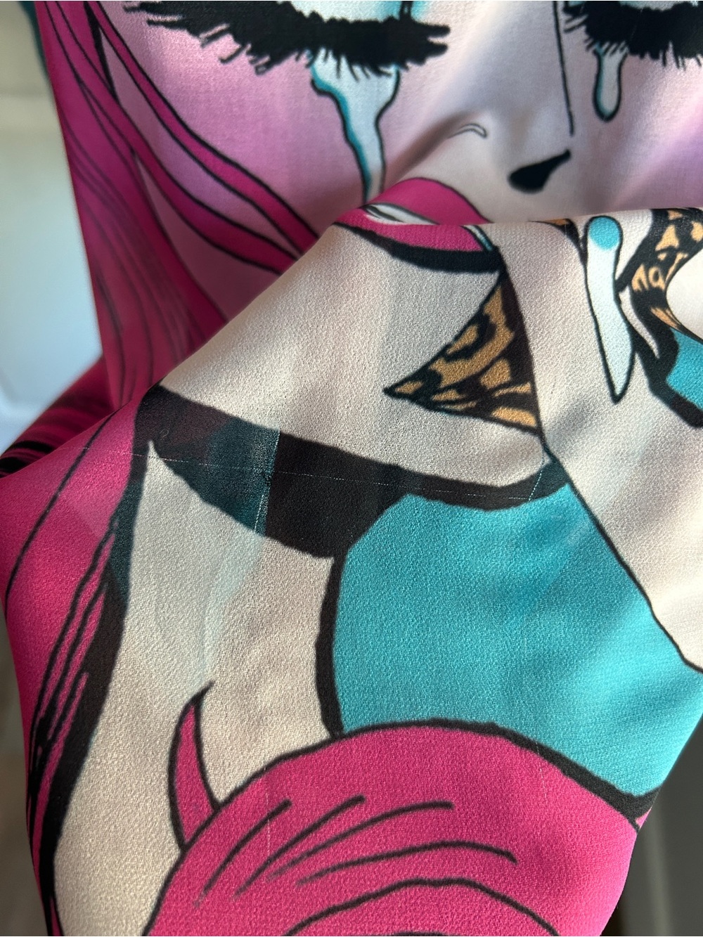 Iron Fist Pop Art Graphic Tank Top - Picture 5 of 6